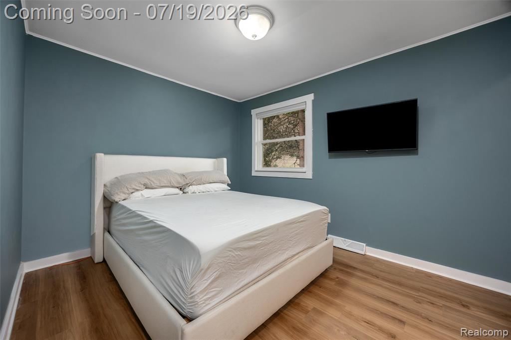 4174 Bunker Avenue, West Bloomfield, MI 48323 — Photo 14