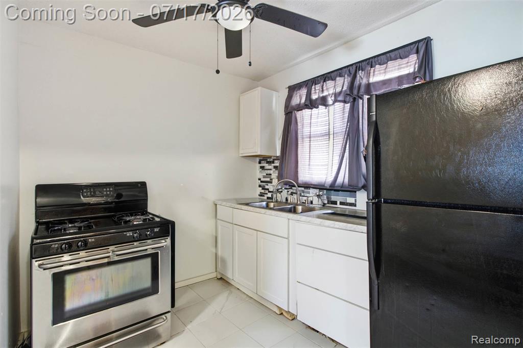 12580 Promenade Street, Detroit, MI 48213 — Photo 16