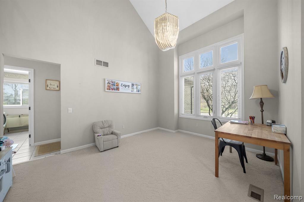 55884 PARKVIEW Drive, Shelby Twp, MI 48316 — Photo 5