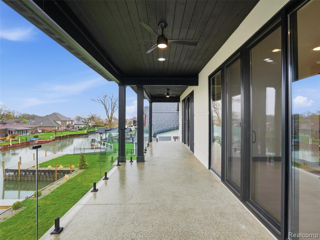 41215 Belvidere Street, Harrison Township, MI — Photo 38