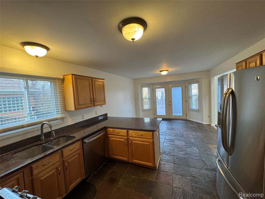 51336 Pinewood Drive, Macomb, MI 48042 — Photo 14