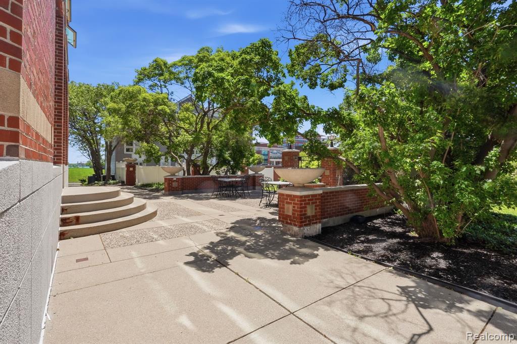 3320 Spinnaker Lane, 7A, Detroit, MI 48207 — Photo 21
