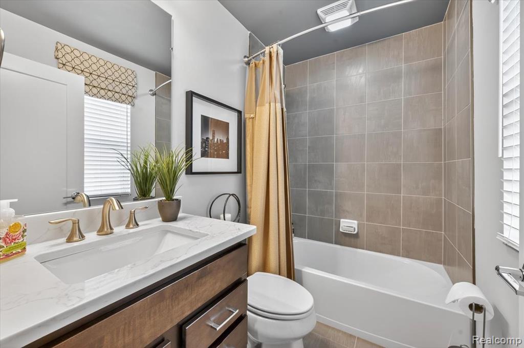 47702 Leland Drive, 64, Northville, MI 48168 — Photo 24