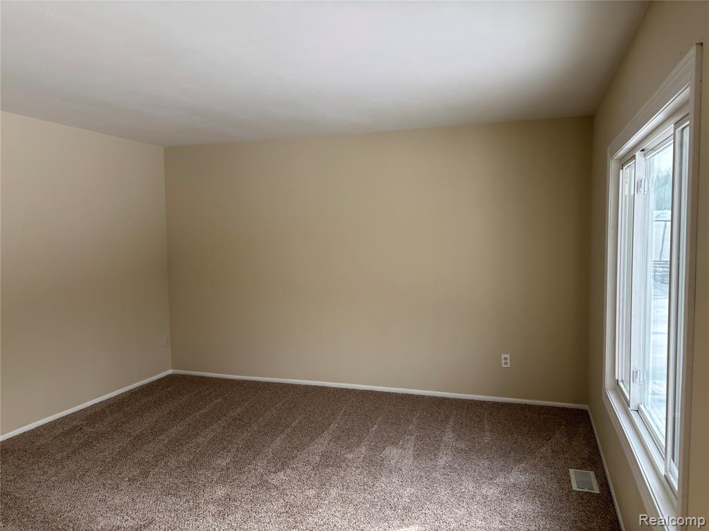 4225 Baldwin Road, Metamora, MI 48455 — Photo 4