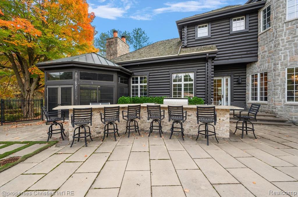 3701 Northwood, West Bloomfield, MI, 48324