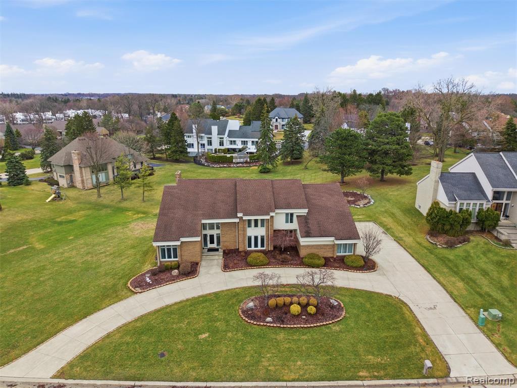 3827 Manchester Court, Bloomfield Hills, MI 48302 — Photo 4