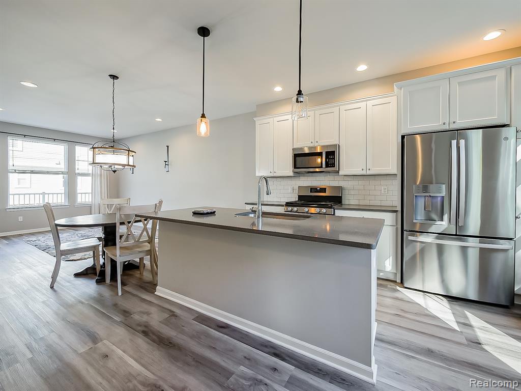 504 Anne Avenue, Brighton, MI 48116 — Photo 2