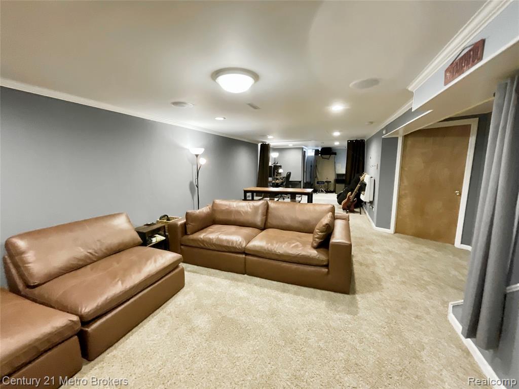 5363 Irish Road, Grand Blanc, MI 48439 — Photo 26