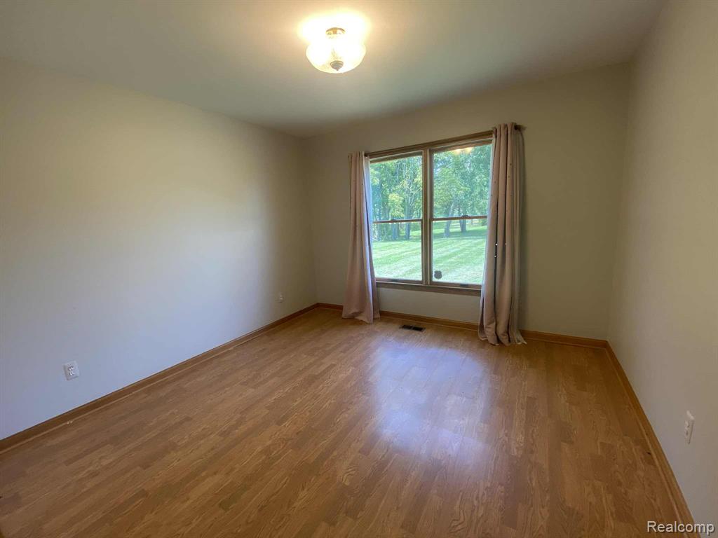 4845 Palms Road, Casco, MI 48064 — Photo 33