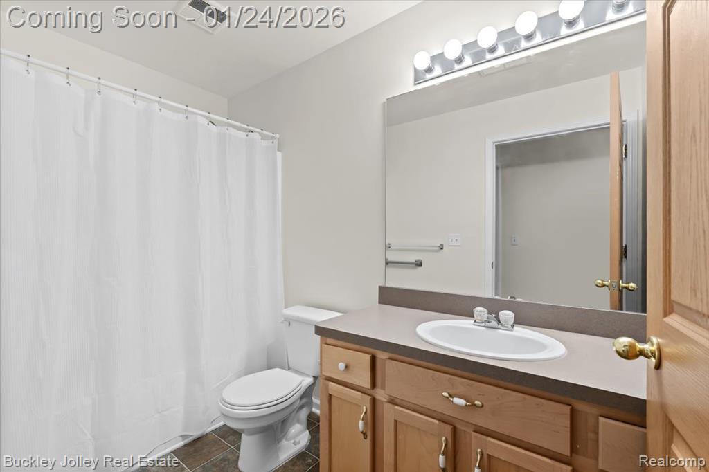 4030 Kirkway Court, 125, Howell, MI 48843 — Photo 11