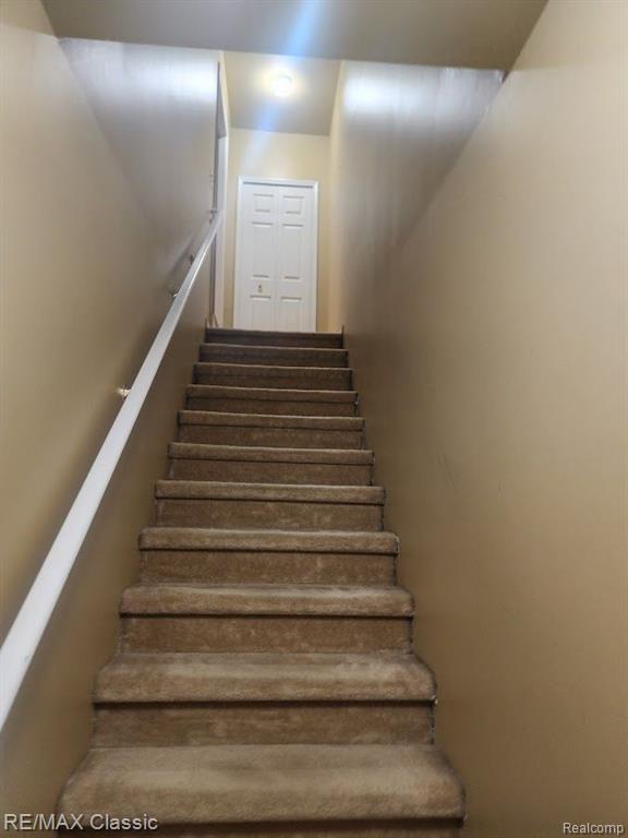 44275 PRINCETON Drive, Clinton Twp, MI 48038 — Photo 30