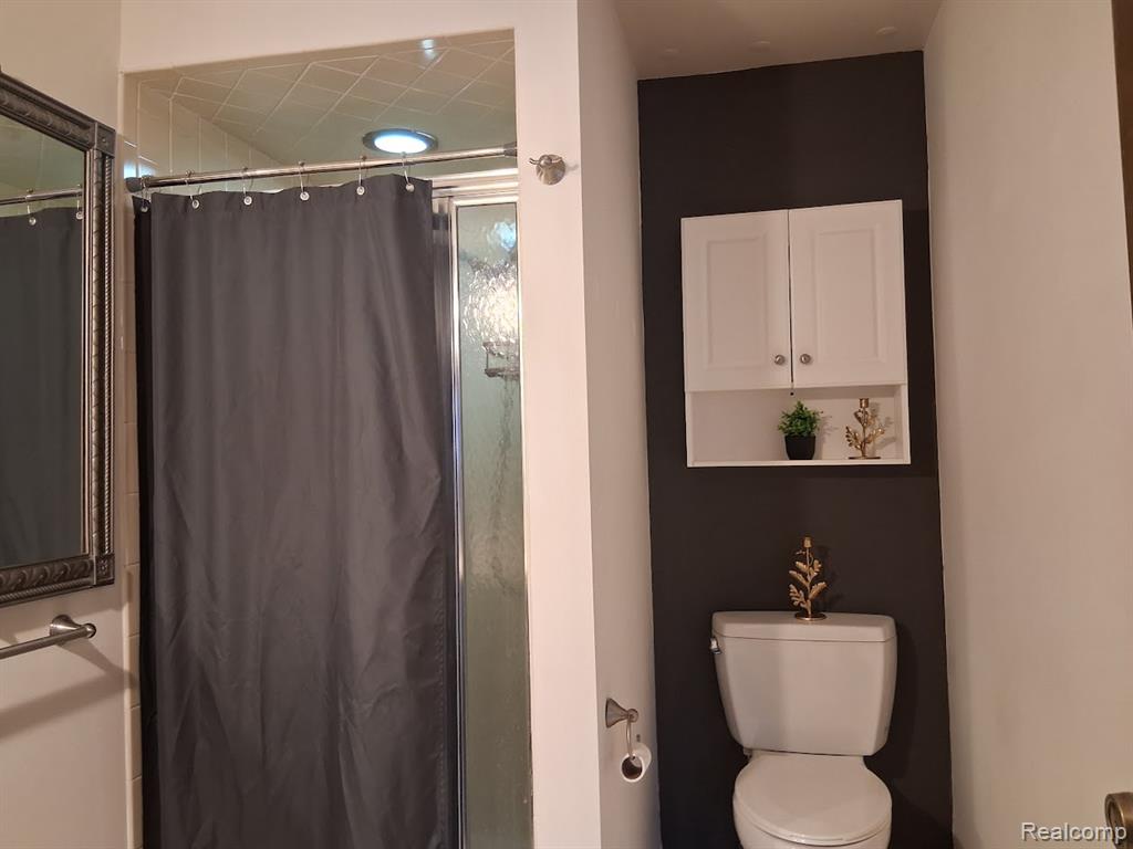 8510 S Pepper Ridge Drive S, Grand Blanc, MI 48439 — Photo 14