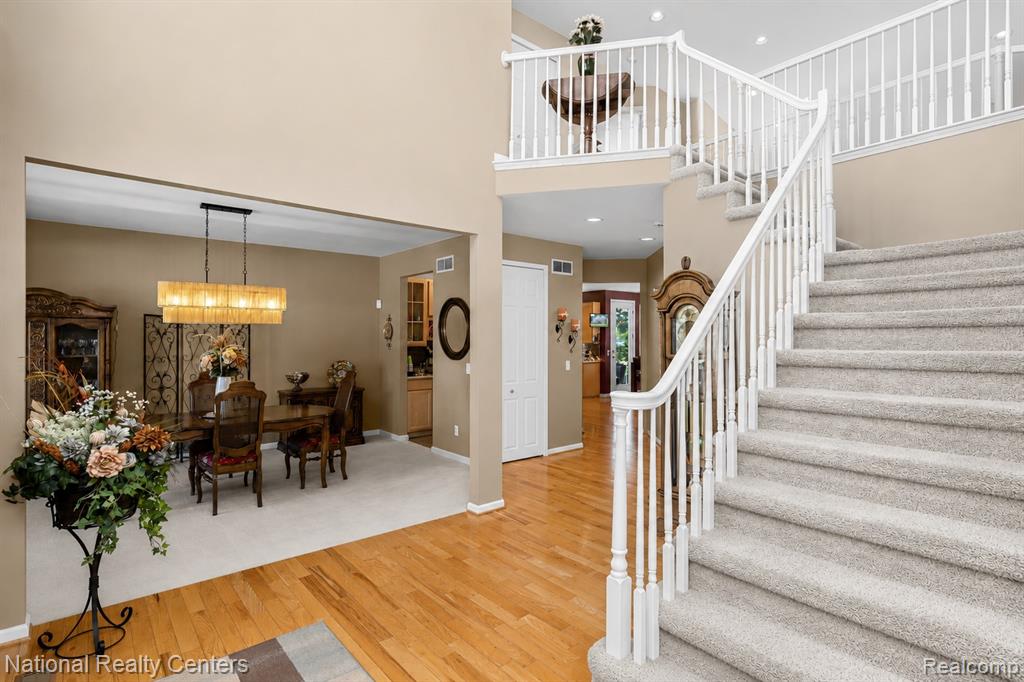 4577 Darlene Drive, Commerce Twp, MI 48382 — Photo 13
