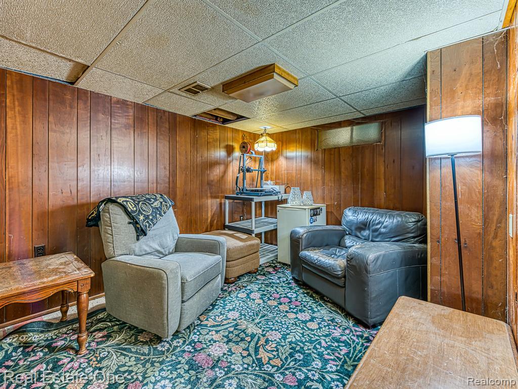 2209 Thomas Street, Lincoln Park, MI 48146 — Photo 16
