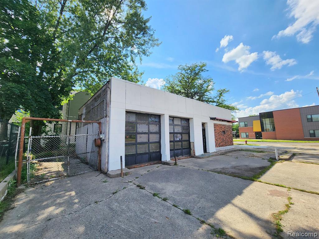 8041 John R Street, Detroit, MI 48202 — Photo 3