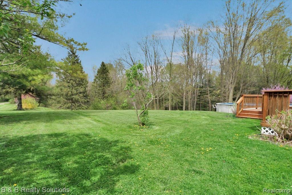 4114 COLUMBIAVILLE Road, Columbiaville, MI 48421 — Photo 25