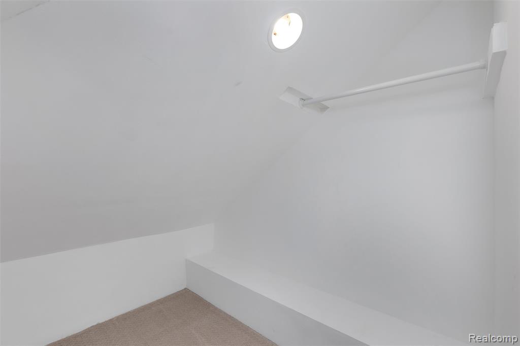 18221 Muirland Rd, Detroit, MI 48221 — Photo 25
