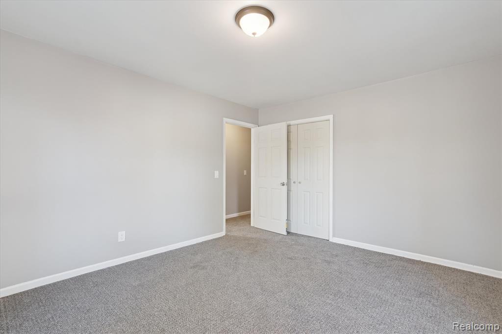 49934 W Huron River Drive, Belleville, MI 48111 — Photo 30