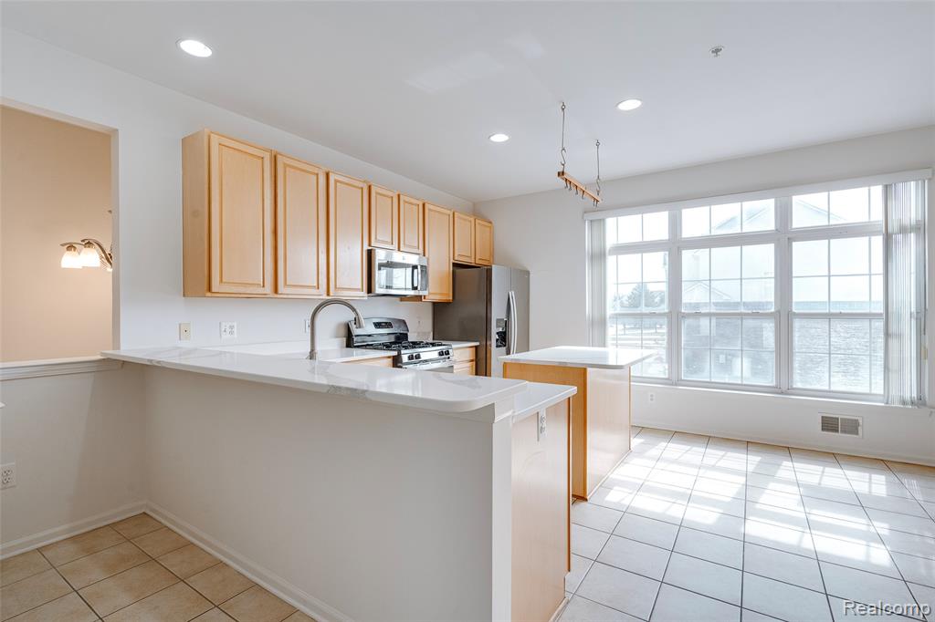 43846 E Cherry Grove Court, Canton, MI, 48188