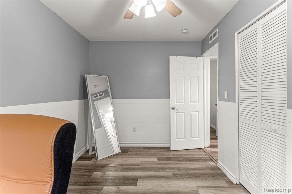8039 Nightingale Street, Dearborn Heights, MI 48127 — Photo 20