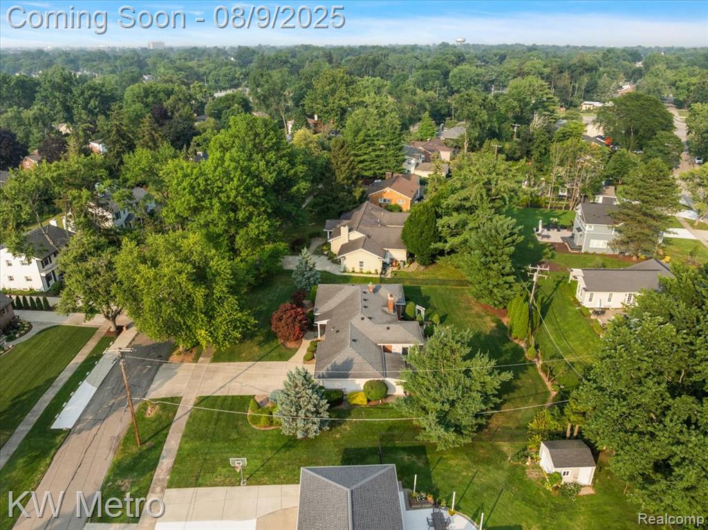 18241 Dunblaine Avenue, Beverly Hills, MI 48025 — Photo 21