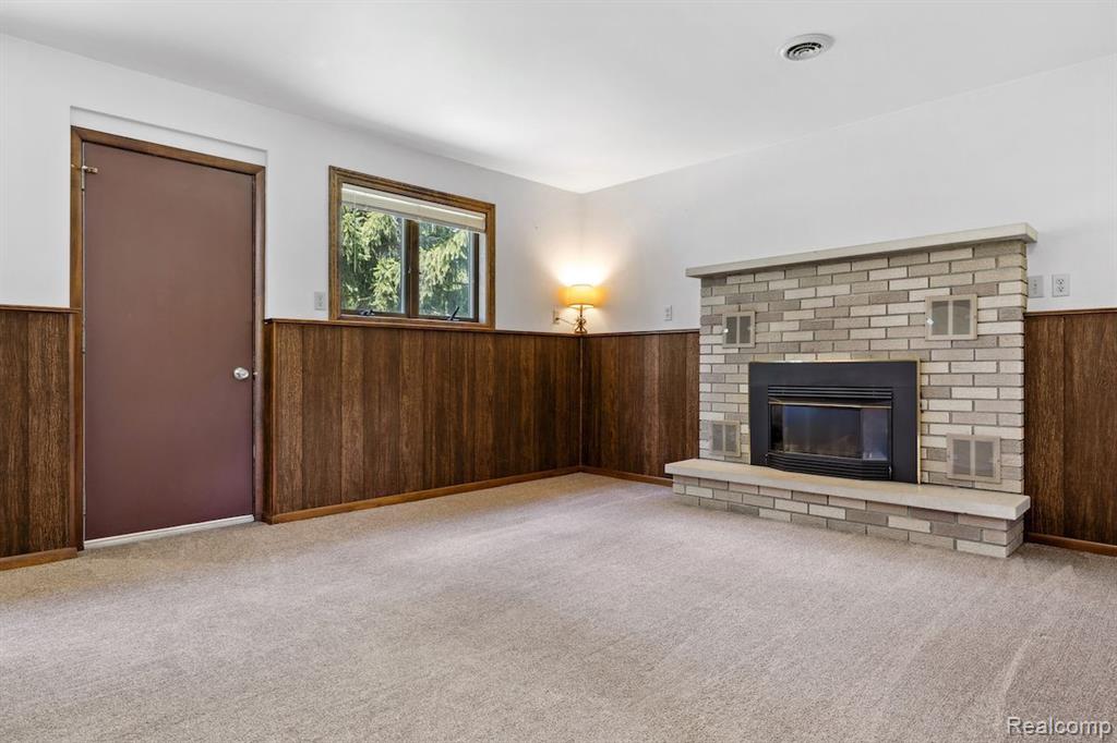 8622 S BYRON Road, Gaines Vlg, MI 48436 — Photo 13