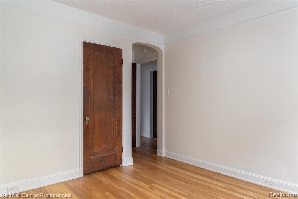 42 Cranford Lane, Grosse Pointe, MI 48230 — Photo 24