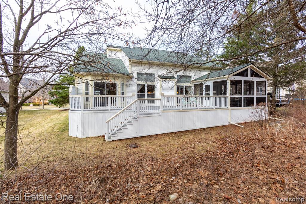 490 FRANKLIN LAKE Circle, Oxford, MI 48371 — Photo 52