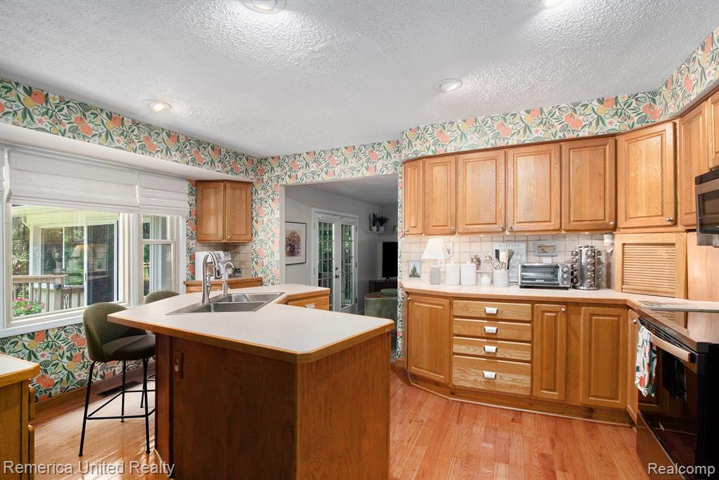 13900 Rocky Ridge, Hartland, MI 48353 — Photo 11