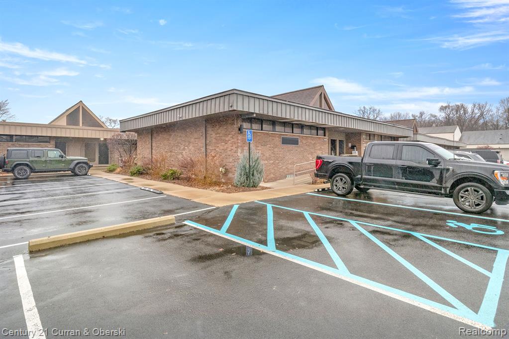 8544 N CANTON CENTER Road, Canton, MI 48187 — Photo 22