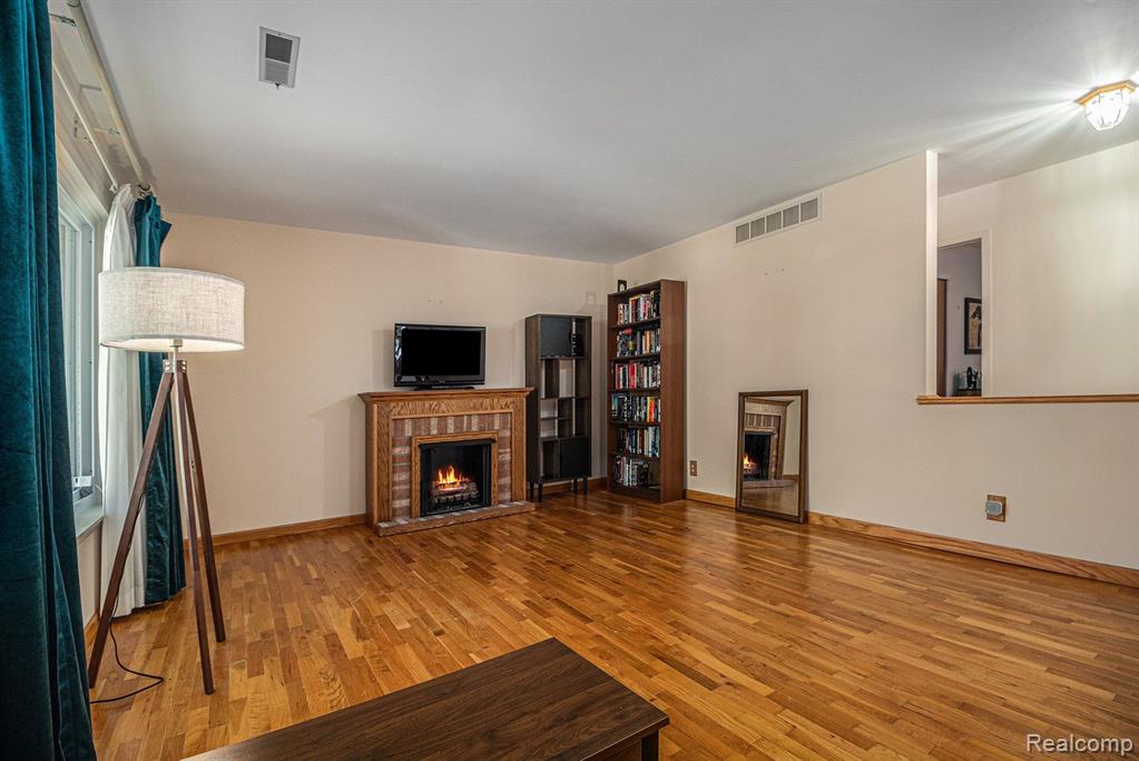 506 SPRINGBROOK, Saline, MI 48176 — Photo 7