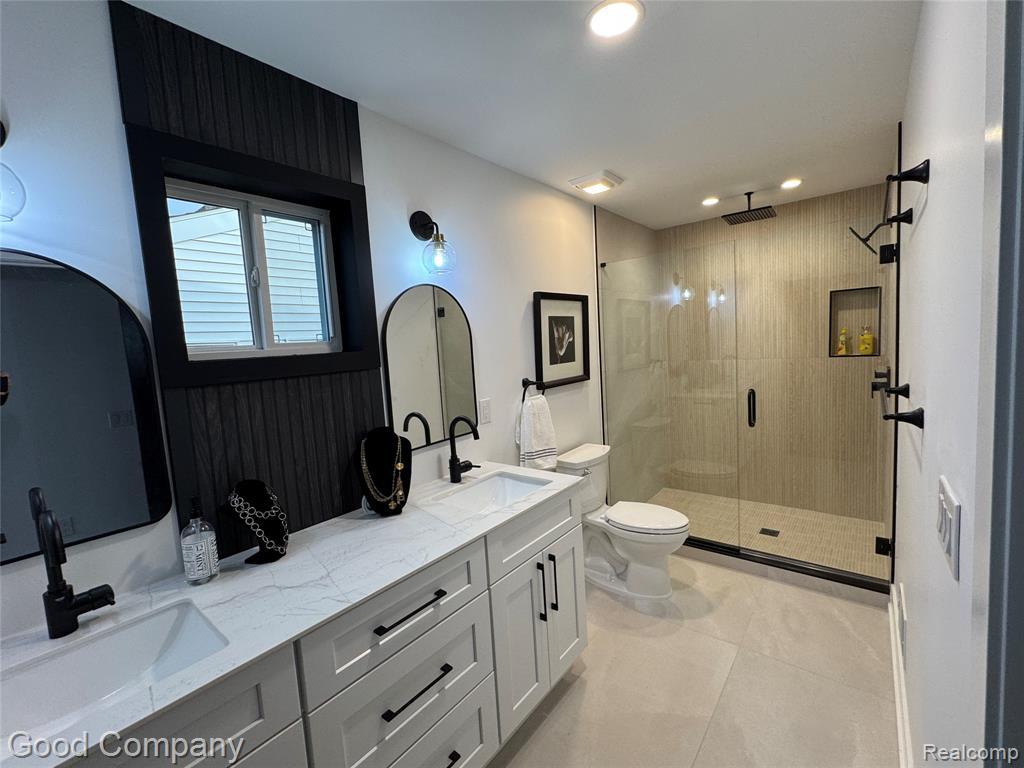 125 N Washington Ave Avenue, Royal Oak, MI, 48067