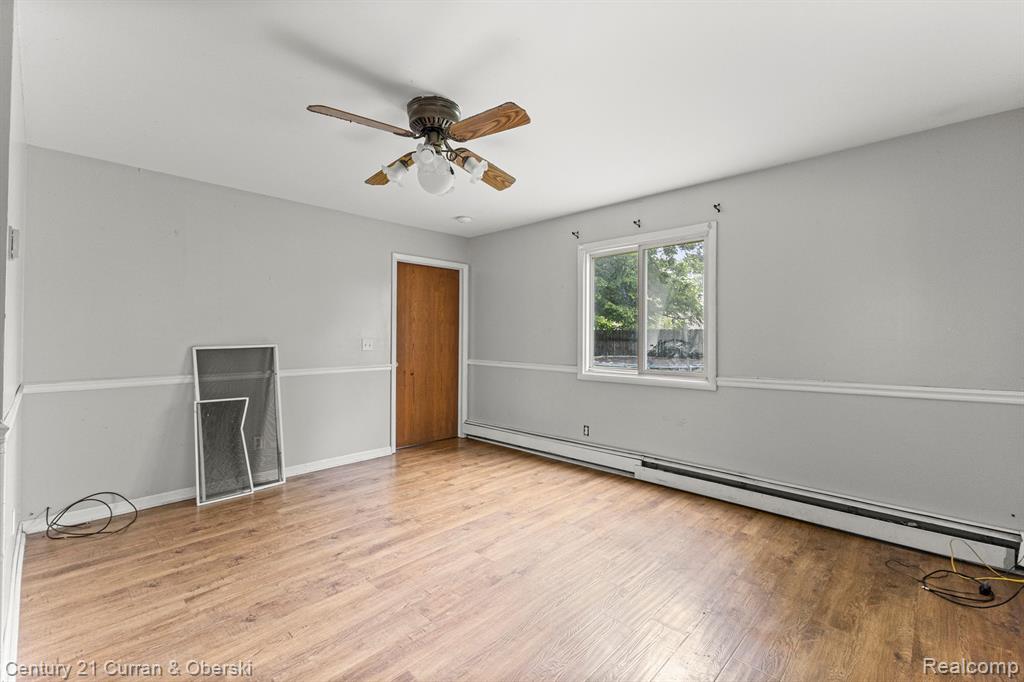 80 E MAHAN Avenue, Hazel Park, MI 48030 — Photo 13