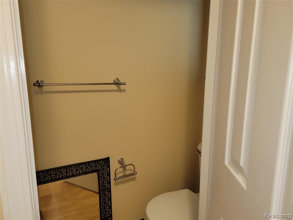 2672 Packard Street, Ann Arbor, MI 48104 — Photo 18