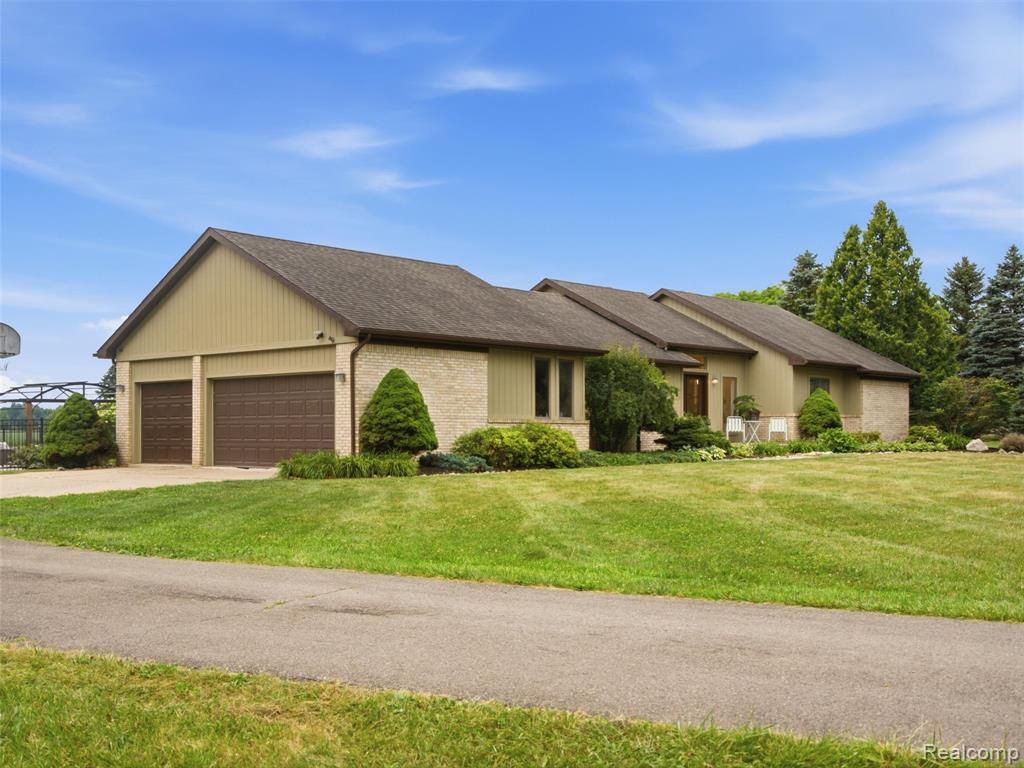 12116 Coolidge Road, Goodrich Vlg, MI