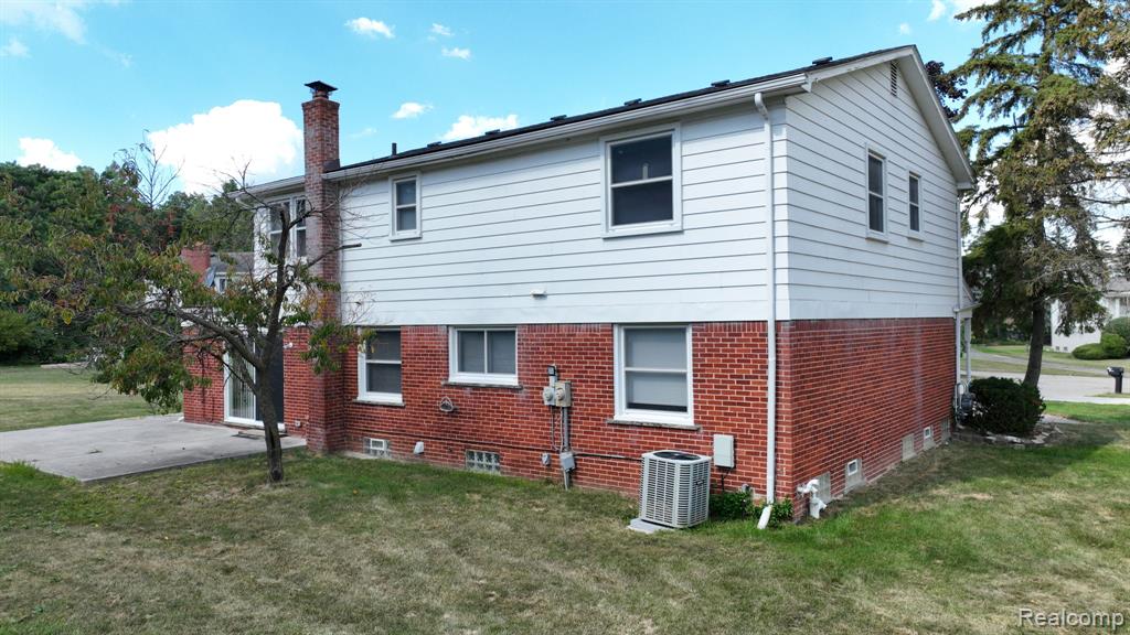 4185 Pinehurst Court, West Bloomfield, MI — Photo 54