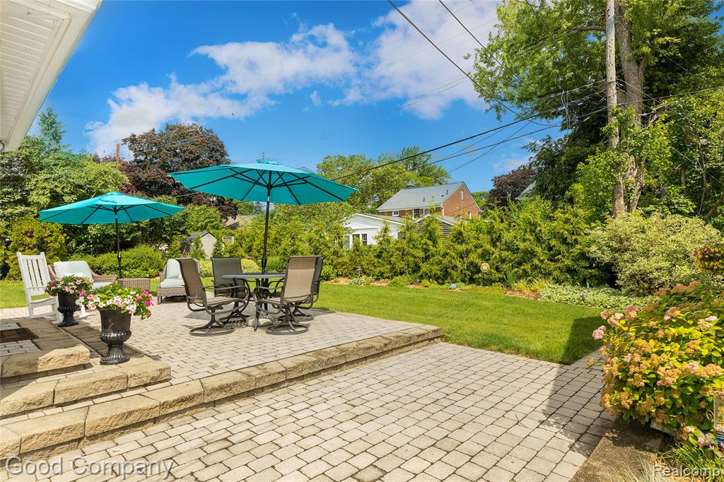 32291 Verona Circle, Beverly Hills, MI 48025 — Photo 58