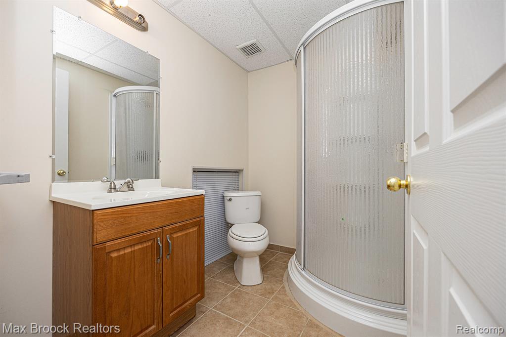 4899 Green Court, Shelby Twp, MI 48317 — Photo 13