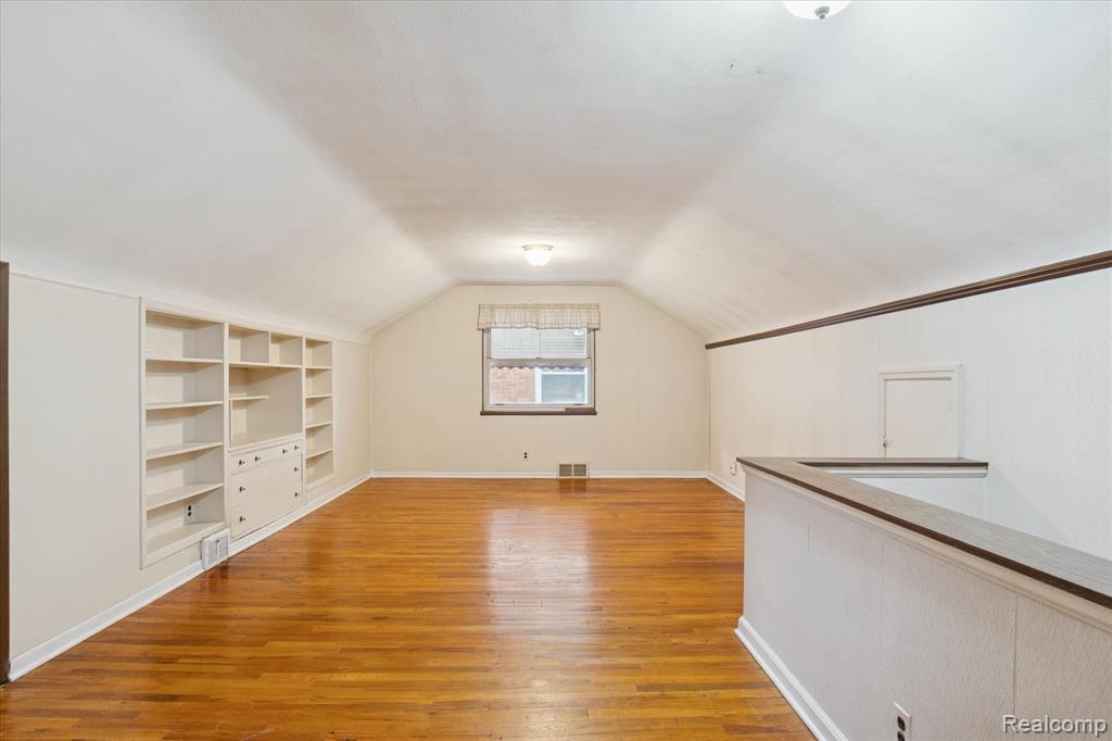 540 N York Street, Dearborn, MI 48128 — Photo 31