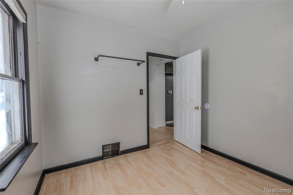 11493 Dexter Street, Clio, MI 48420 — Photo 17