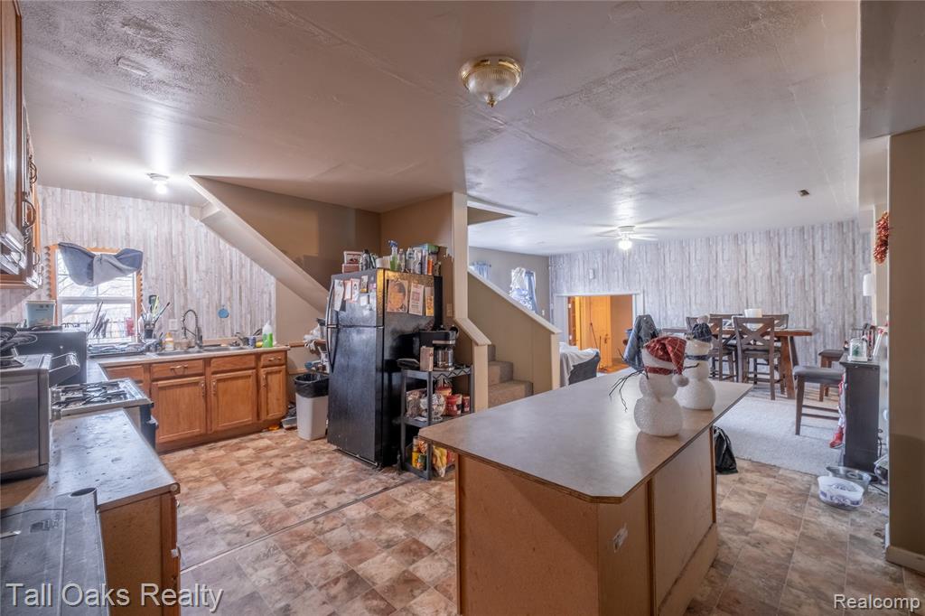 6054 E Pierson Road, Flint, MI 48506 — Photo 26