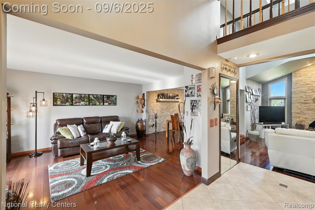 46674 Snowbird Drive, Macomb, MI 48044 — Photo 4