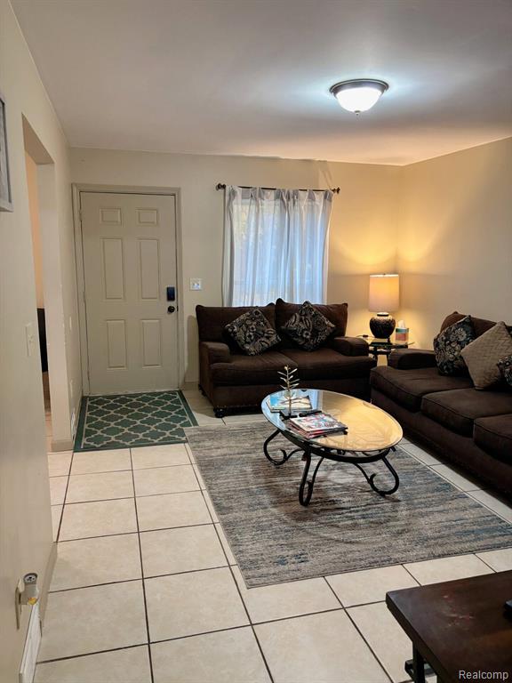 26387 N Alden Street N, Madison Heights, MI 48071 — Photo 5