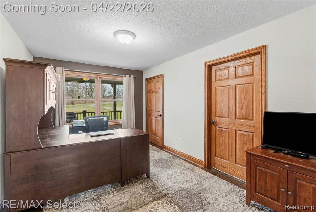 6451 N Elms Road, Flushing, MI 48433 — Photo 32