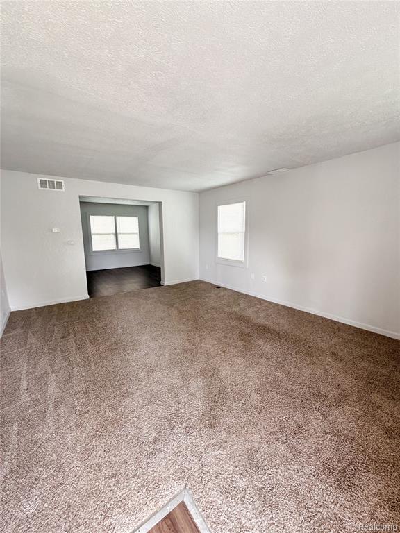 539 Kitchener Street, Detroit, MI 48215 — Photo 3