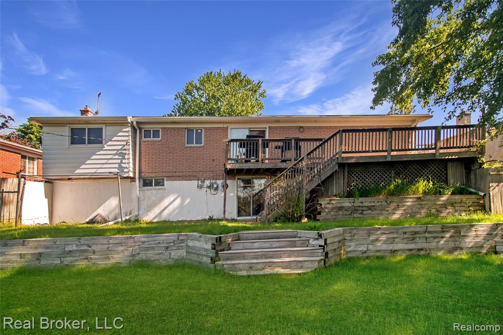 5103 Ridgetop Drive, Waterford, MI 48327 — Photo 35