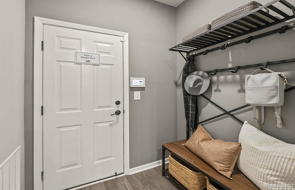 4071 NOTTINGHAM Circle, Clarkston, MI — Photo 15
