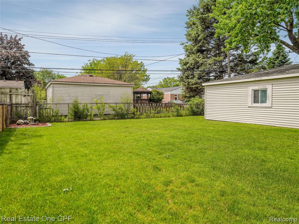5214 Busch Avenue, Warren, MI 48091 — Photo 41