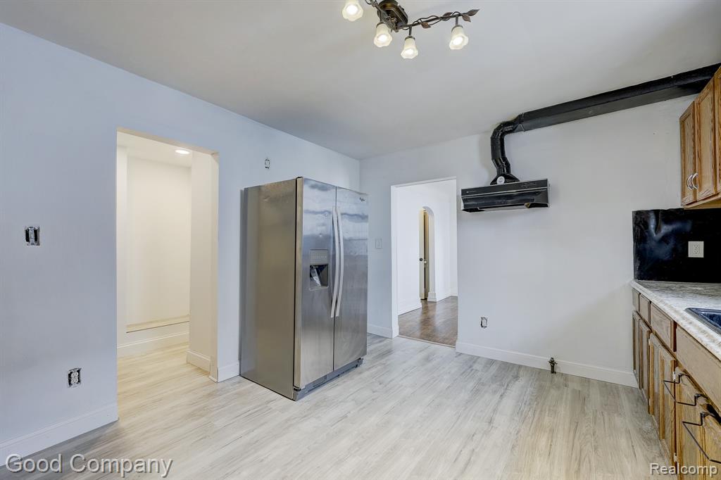 736 E Meyers Avenue, Hazel Park, MI 48030 — Photo 18