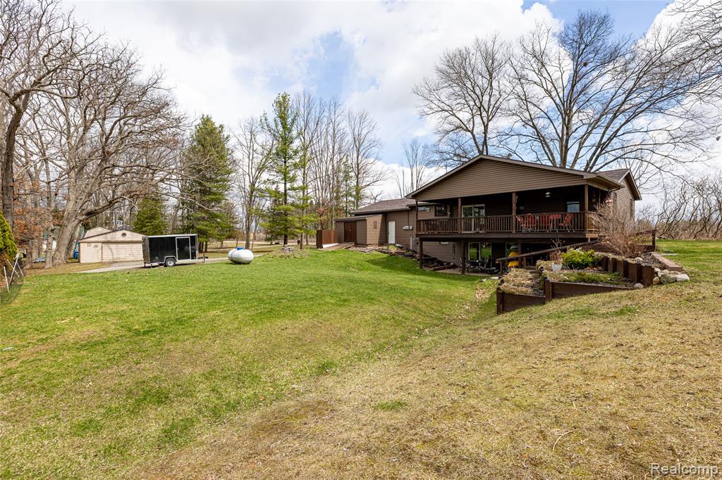 4609 Parker Drive, Howell, MI 48843 — Photo 43